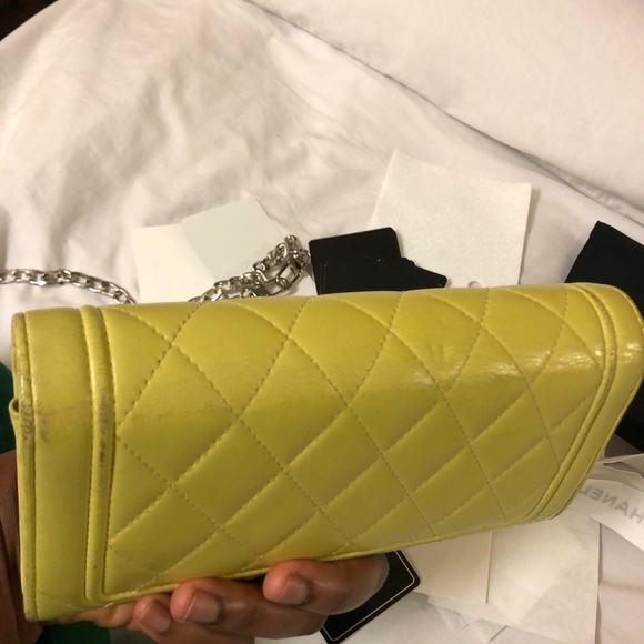 Authentic Chanel 19 Clutch wallet purse lemonade yellow color - Picture 15 of 16